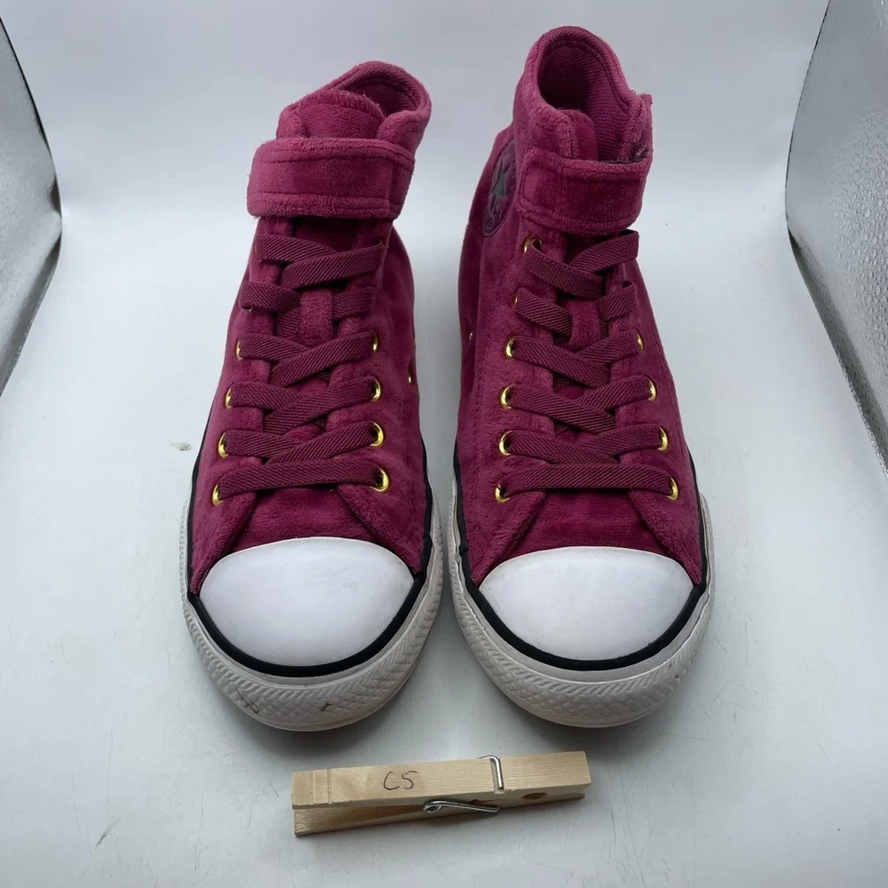 Converse All Star Burgundy velvet High-Top Sneakers girls size 2.5